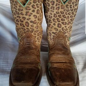 Ariat Girls cowboy boot 12.5
